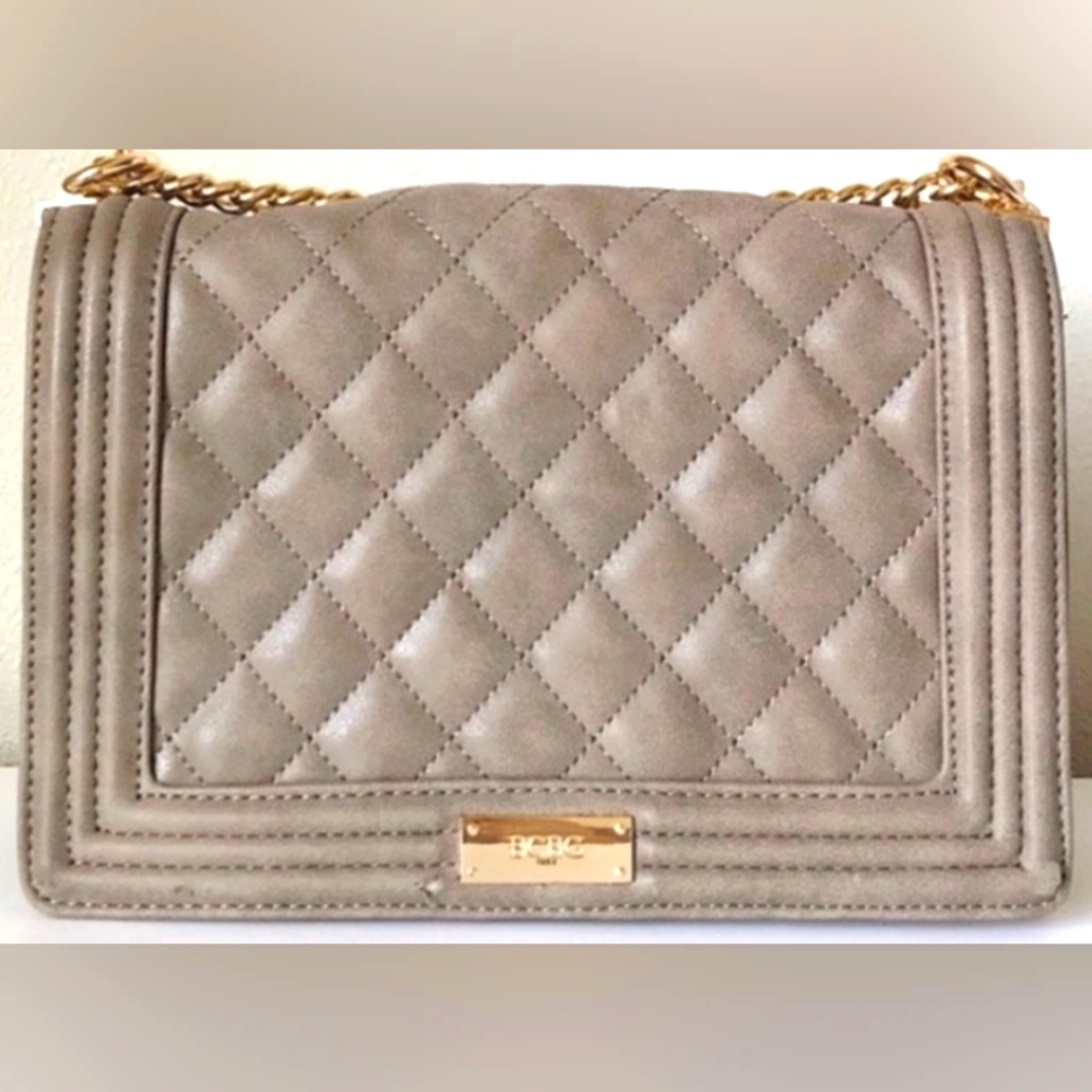 Sand Colored BCBG Shoulder bag ✨Excellent Condition ✨